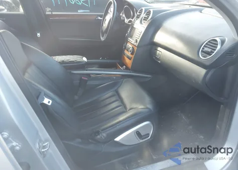 2008 Mercedes-Benz Ml 350 4Matic z USA, uszkodzony, nr VIN 4JGBB86EX8A379904